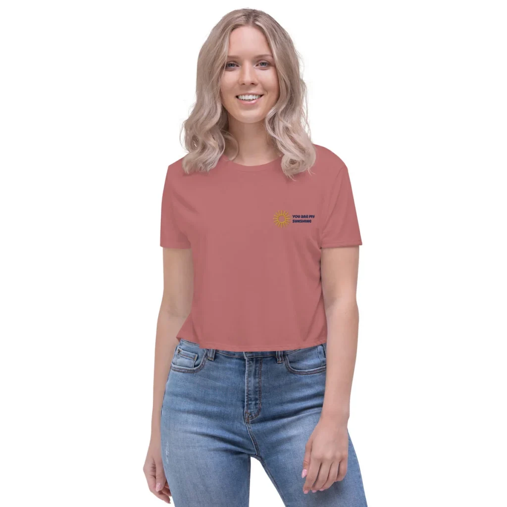 Mauve flowy crop tee with a small sun print